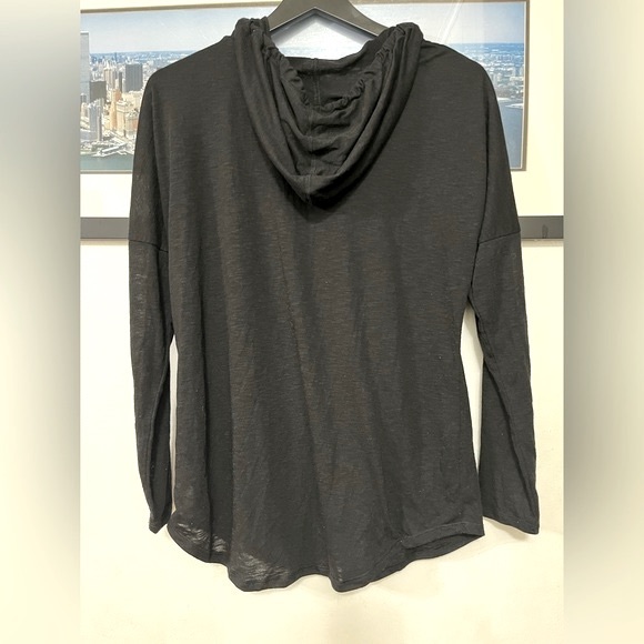 Old Navy Medium black hoodie shirt Size M - Picture 2 of 9